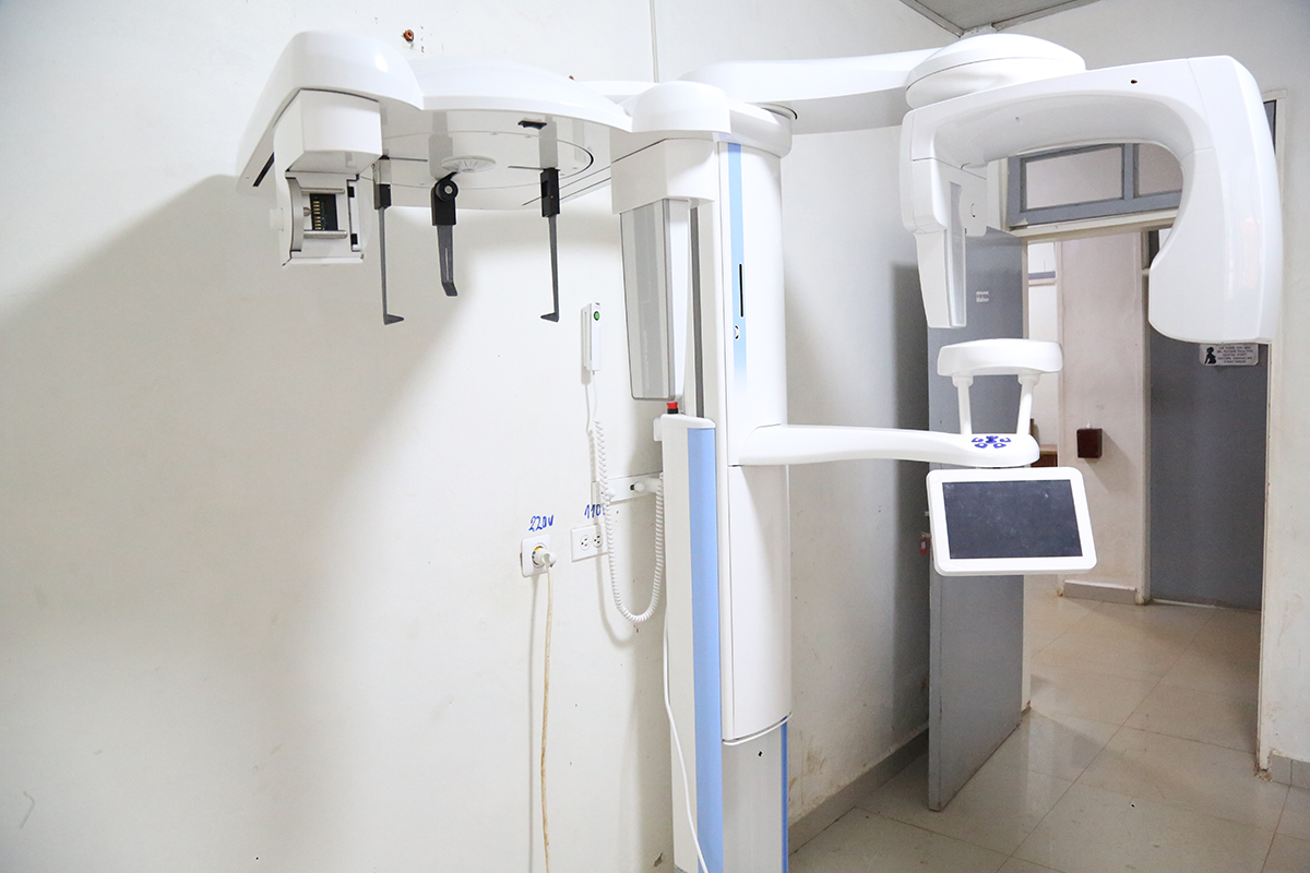 Front view of the Panoramic X-ray machine