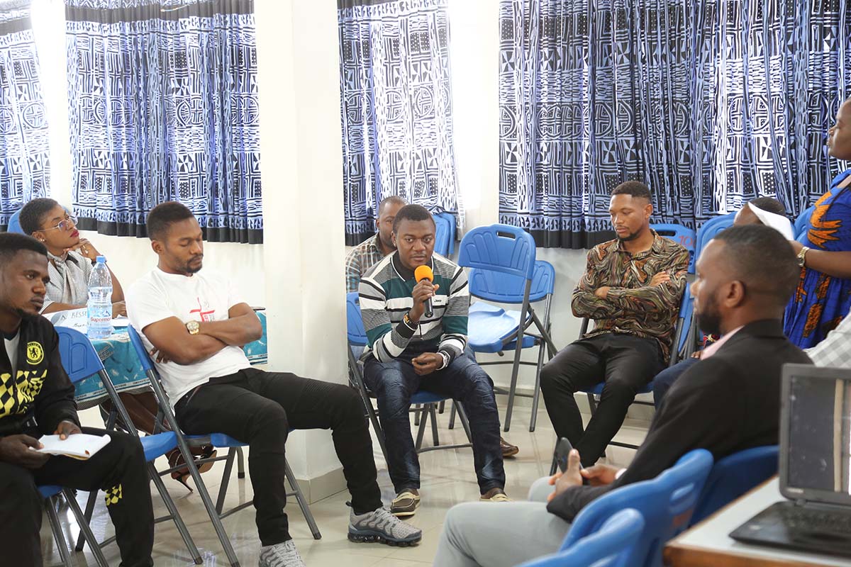 Service providers in a gender fishbowl session