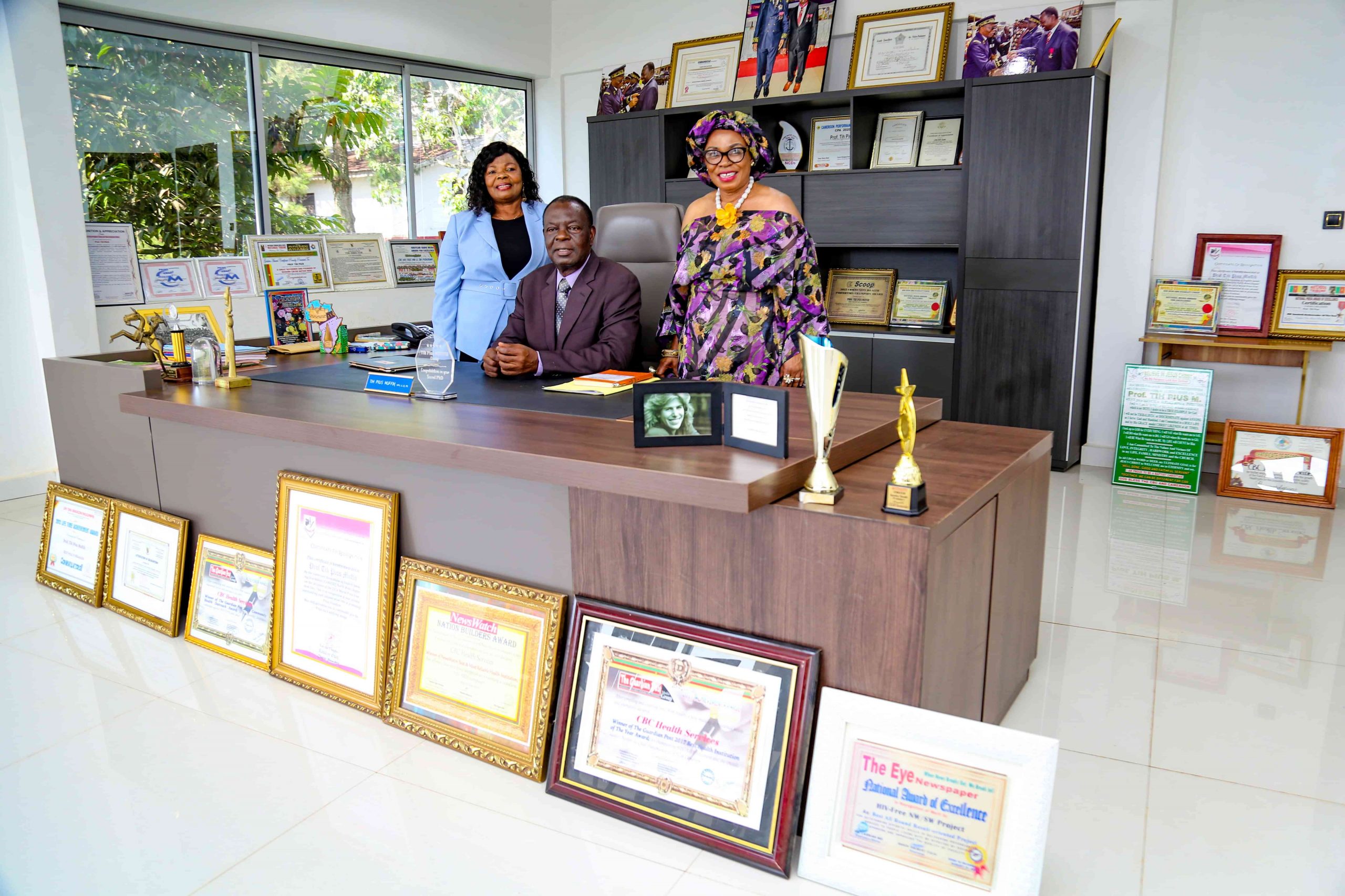 Prof. Tih & close family