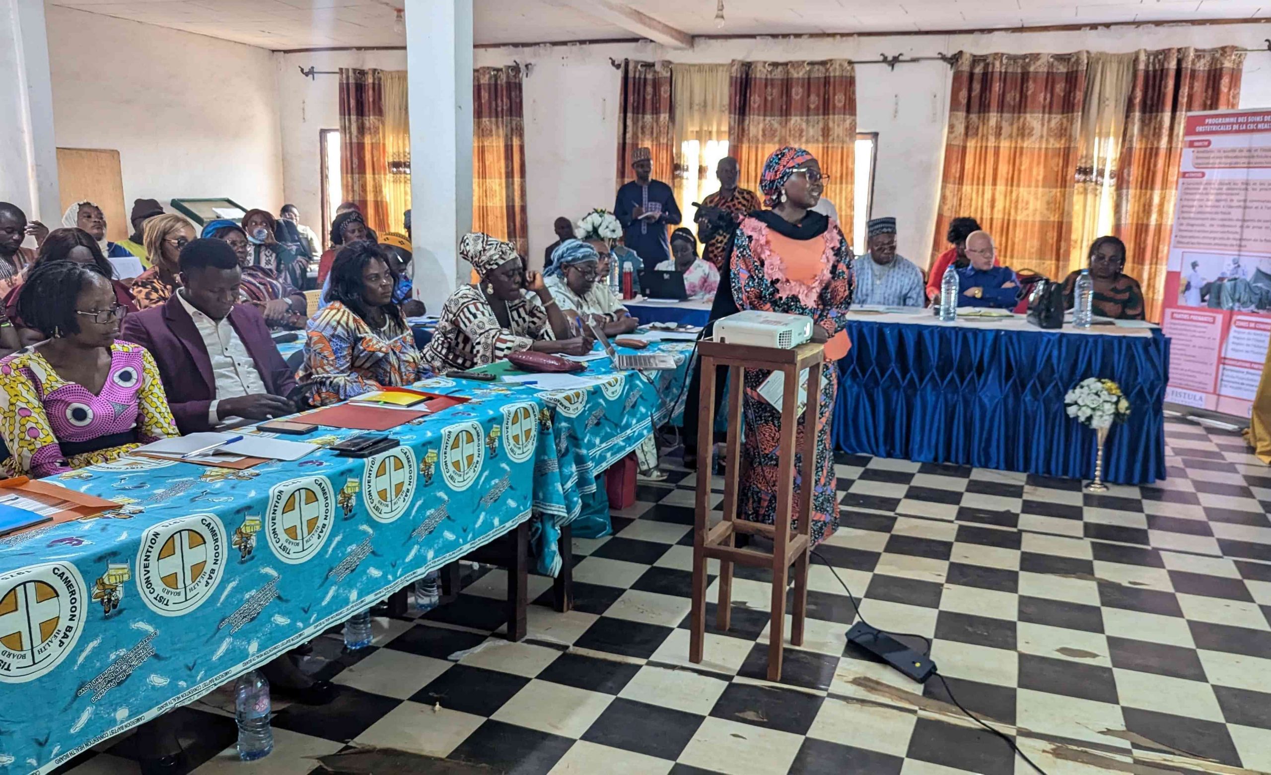 Project Coordinator presenting an overview of the initiative in Bafoussam workshop