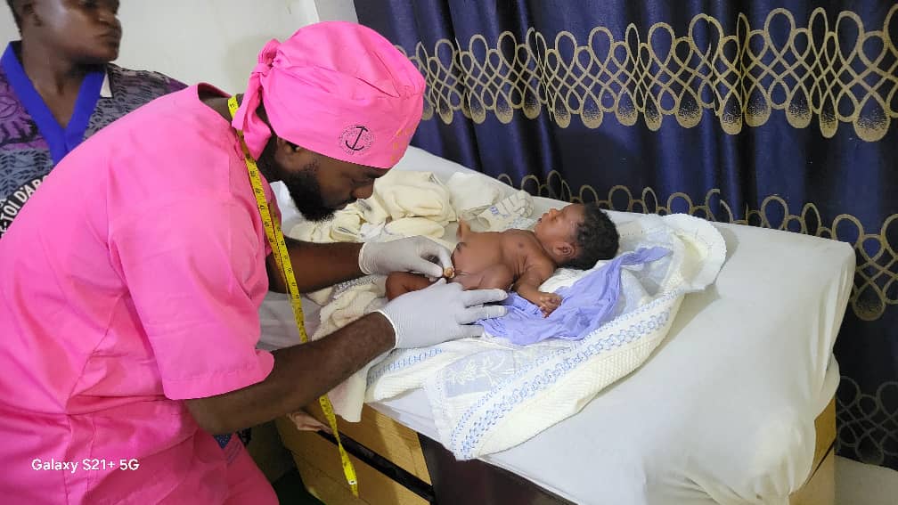 Assessing the baby at post partum