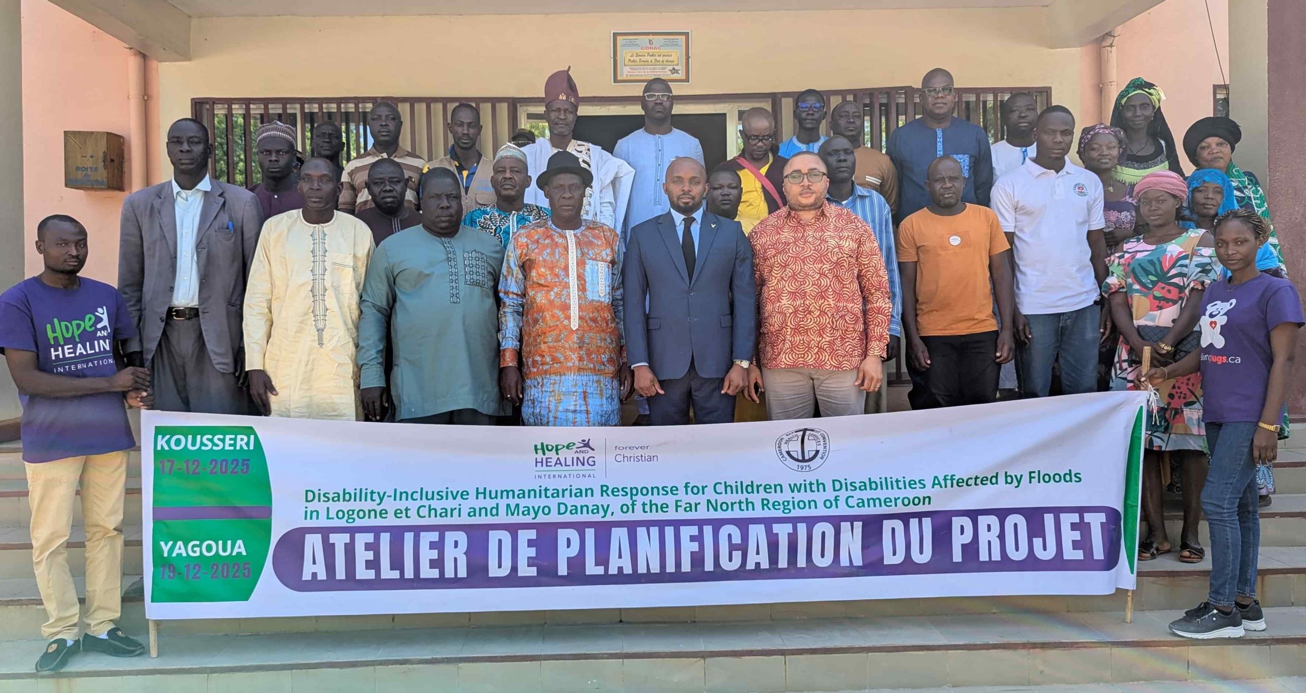 Family photo with Yagoua stakeholders