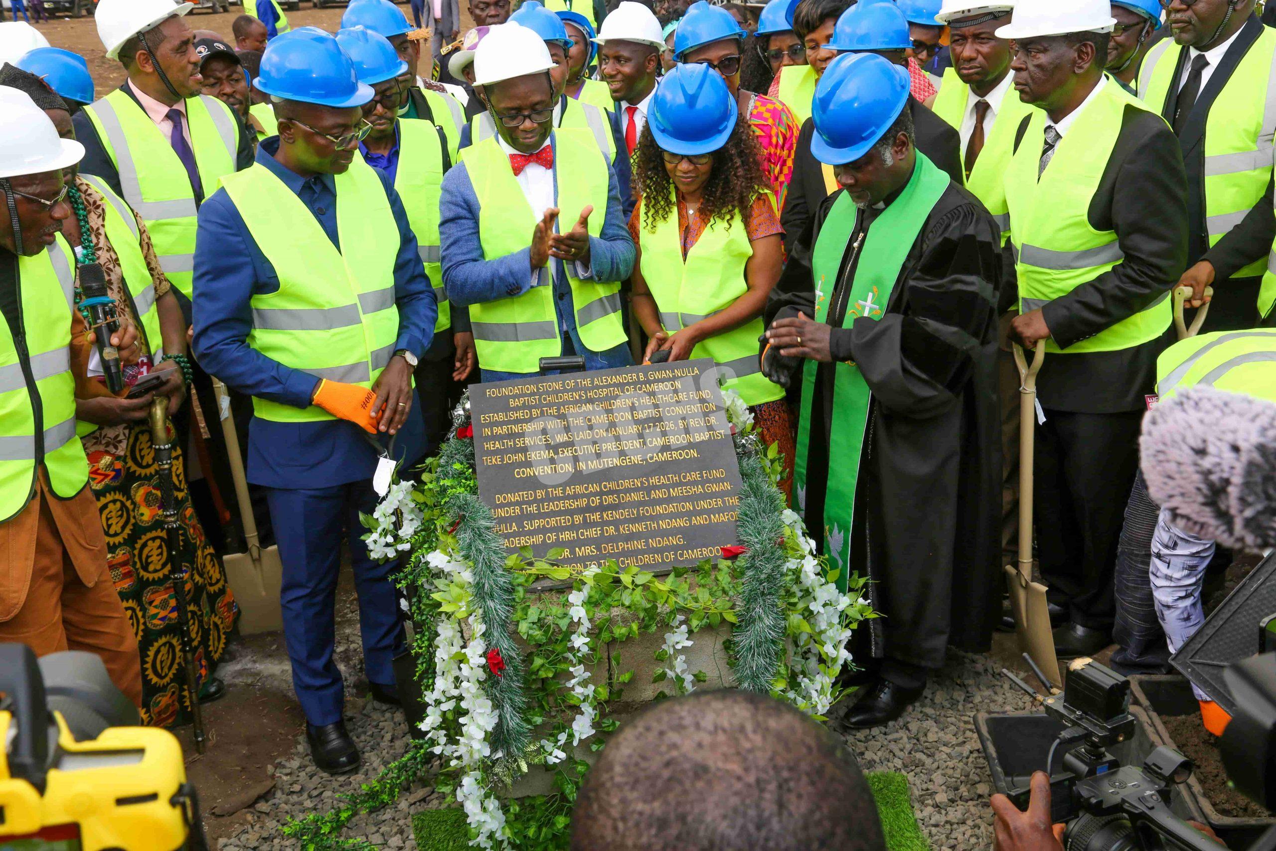 Offficials Laying the Foundation Stone of the World Class Children Hospital