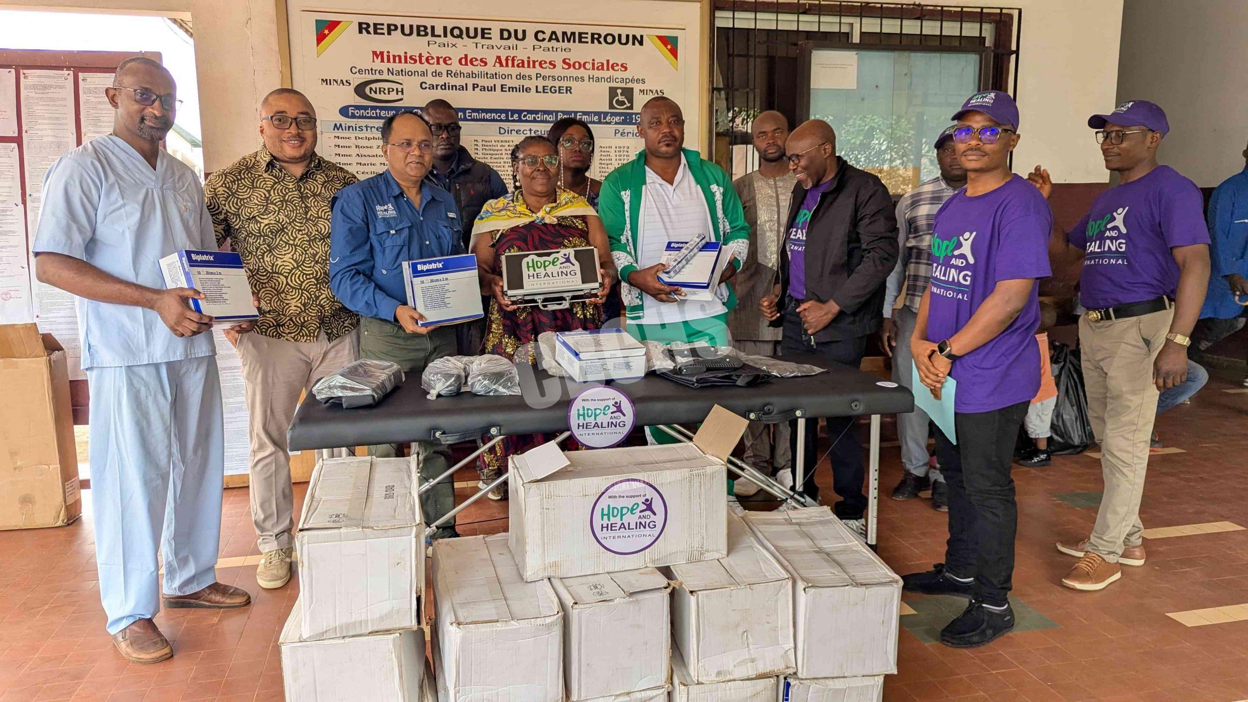 Donation of material at CNRPH (1)