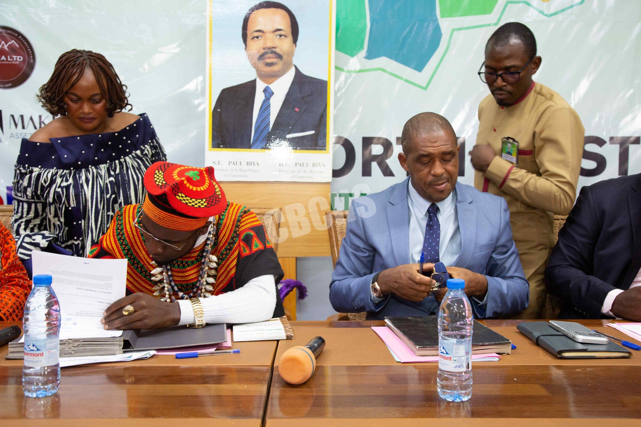 Both parties signing MoU