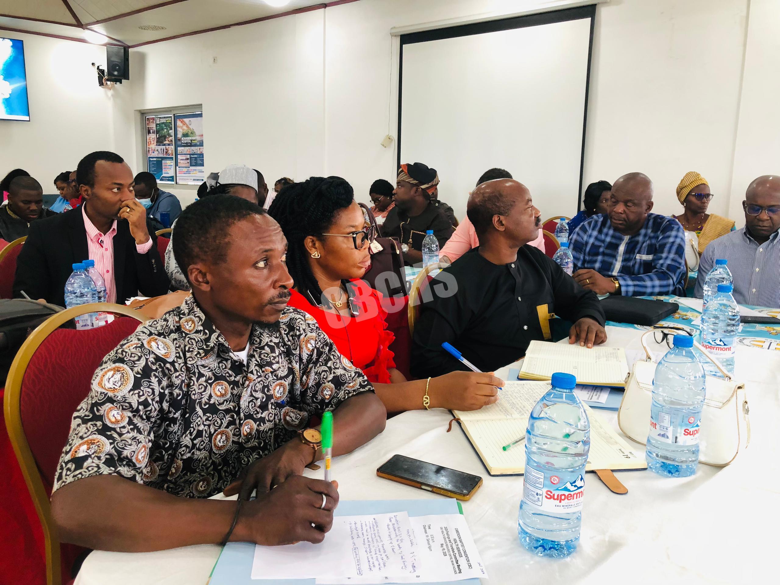 Attentive leaders following deliberations
