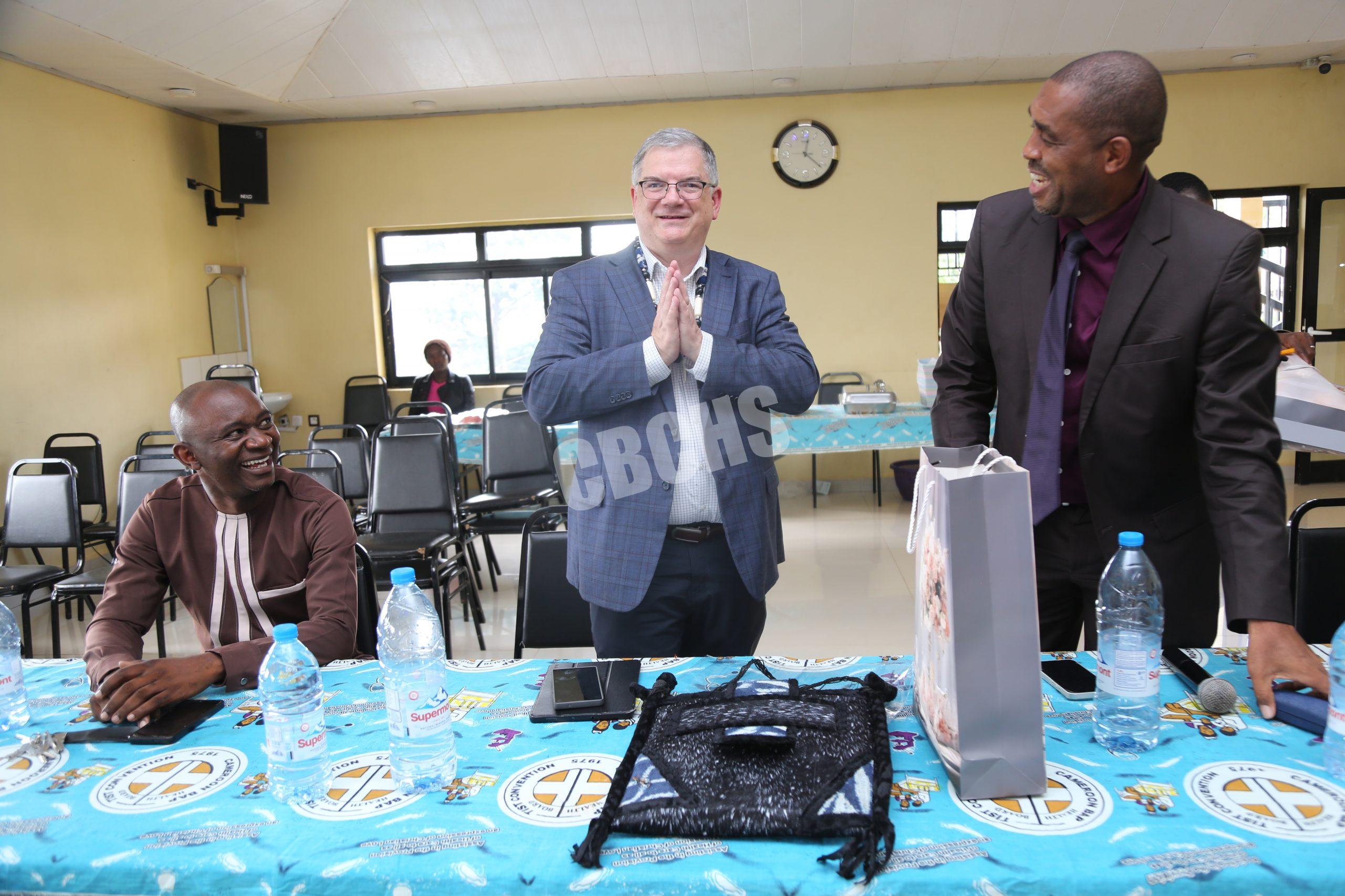 CEO of CCIH appreciating the gifts & warm hospitality
